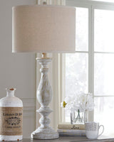 Bernadate Table Lamp (Set of 2) - L235344