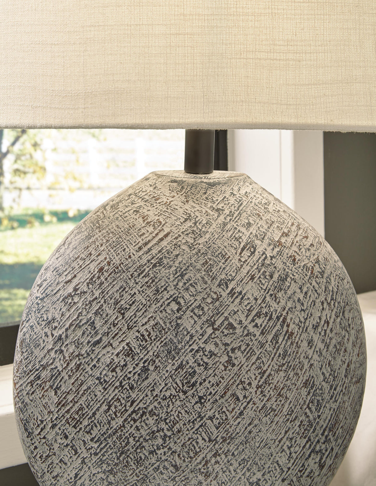 Harif Table Lamp (Set of 2) - L235624X2