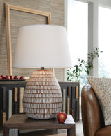 Darrich Table Lamp - L235804