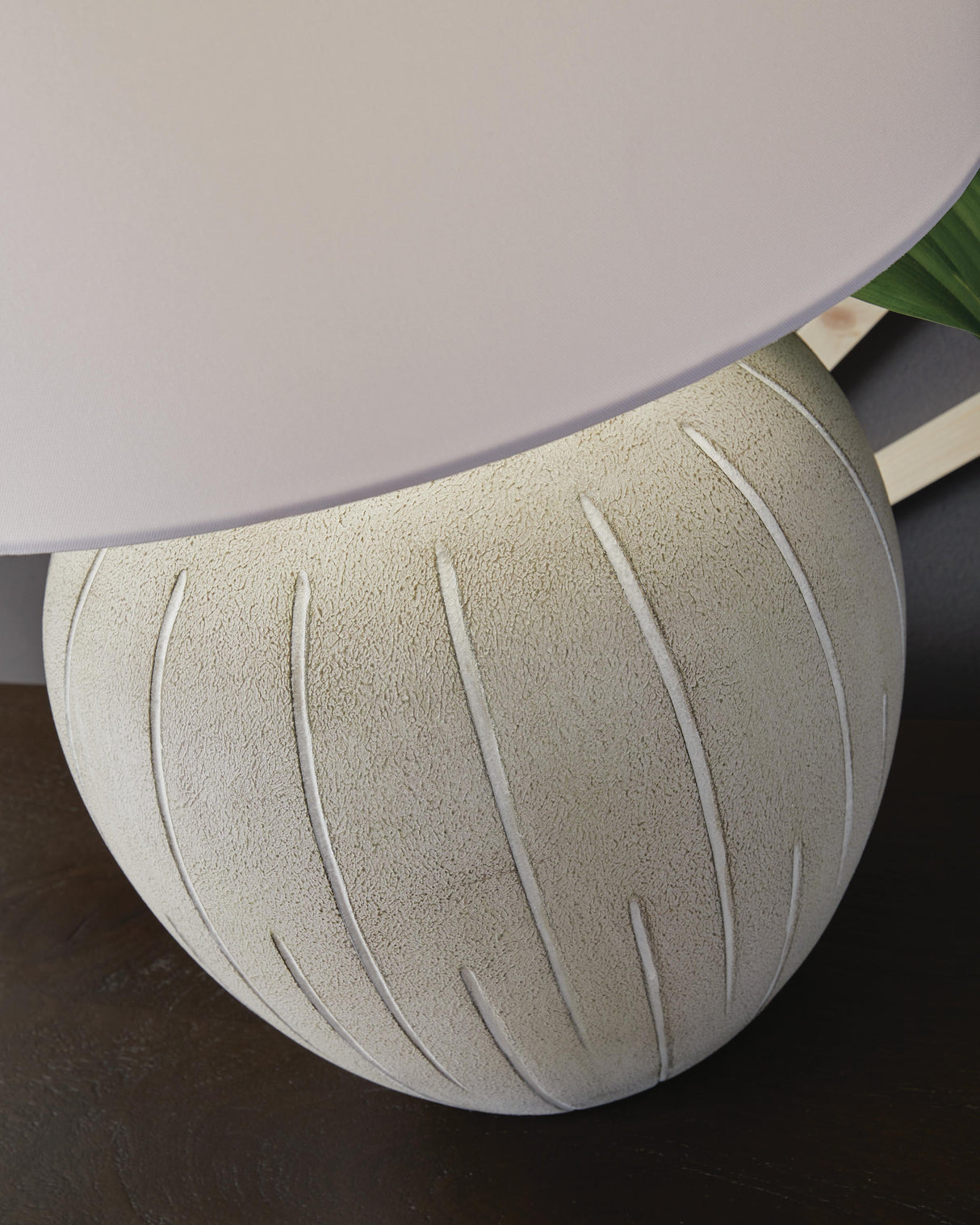 Calbert Table Lamp - L235824