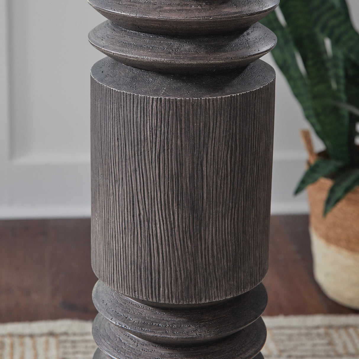 Fainwell Floor Lamp - L235861