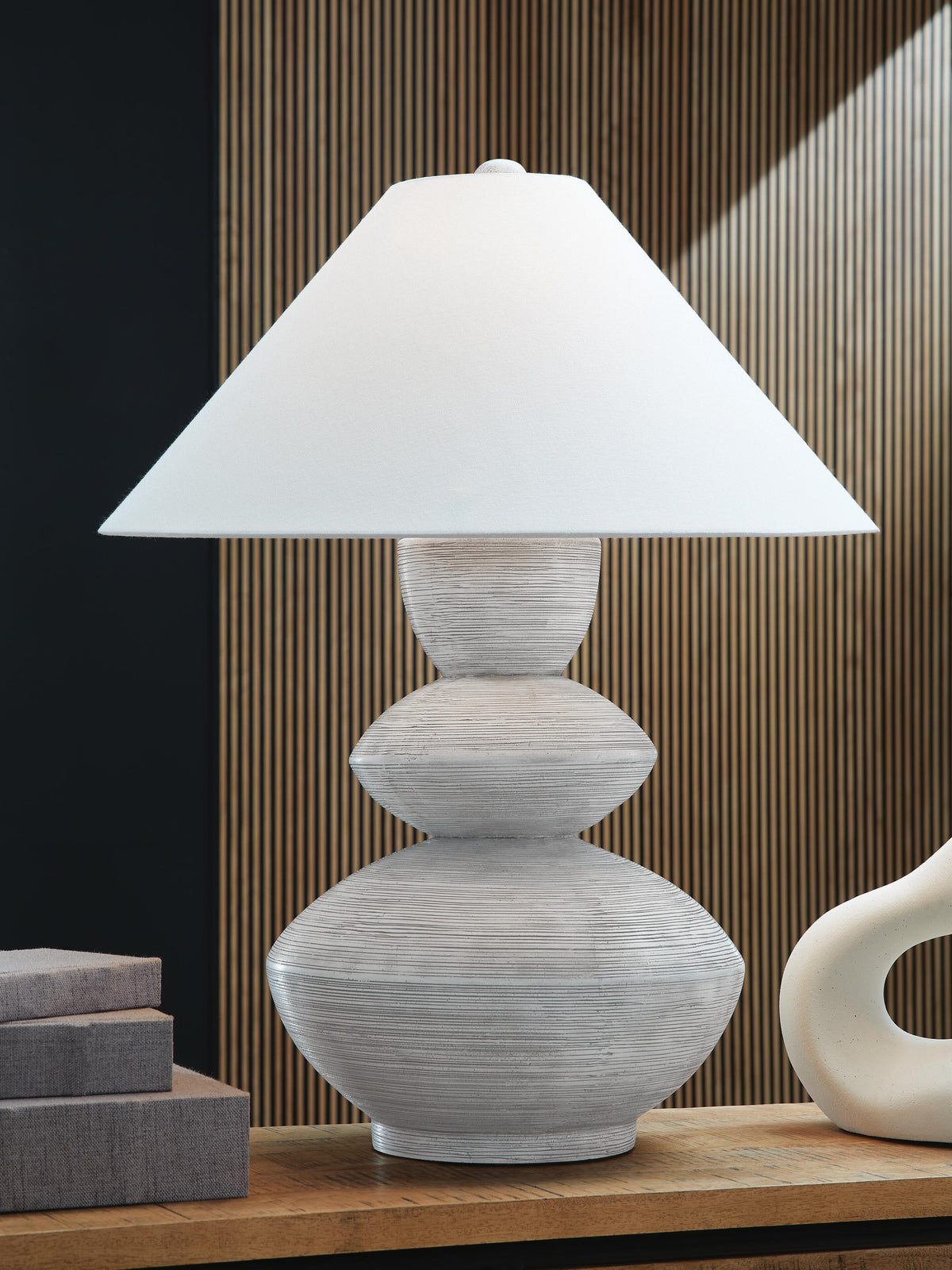 Brickdon Table Lamp - L235874