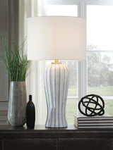 Lanwell Table Lamp - L235894
