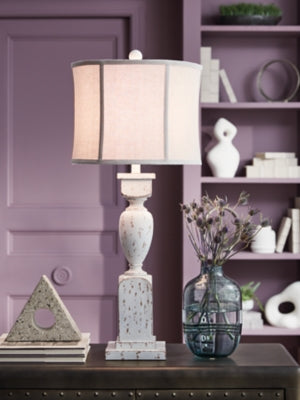 Madsbrook Table Lamp - L235924