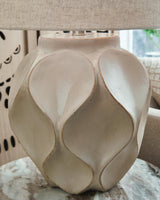 Edselham Table Lamp - L235974