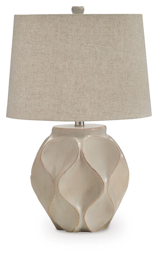Edselham Table Lamp - L235974