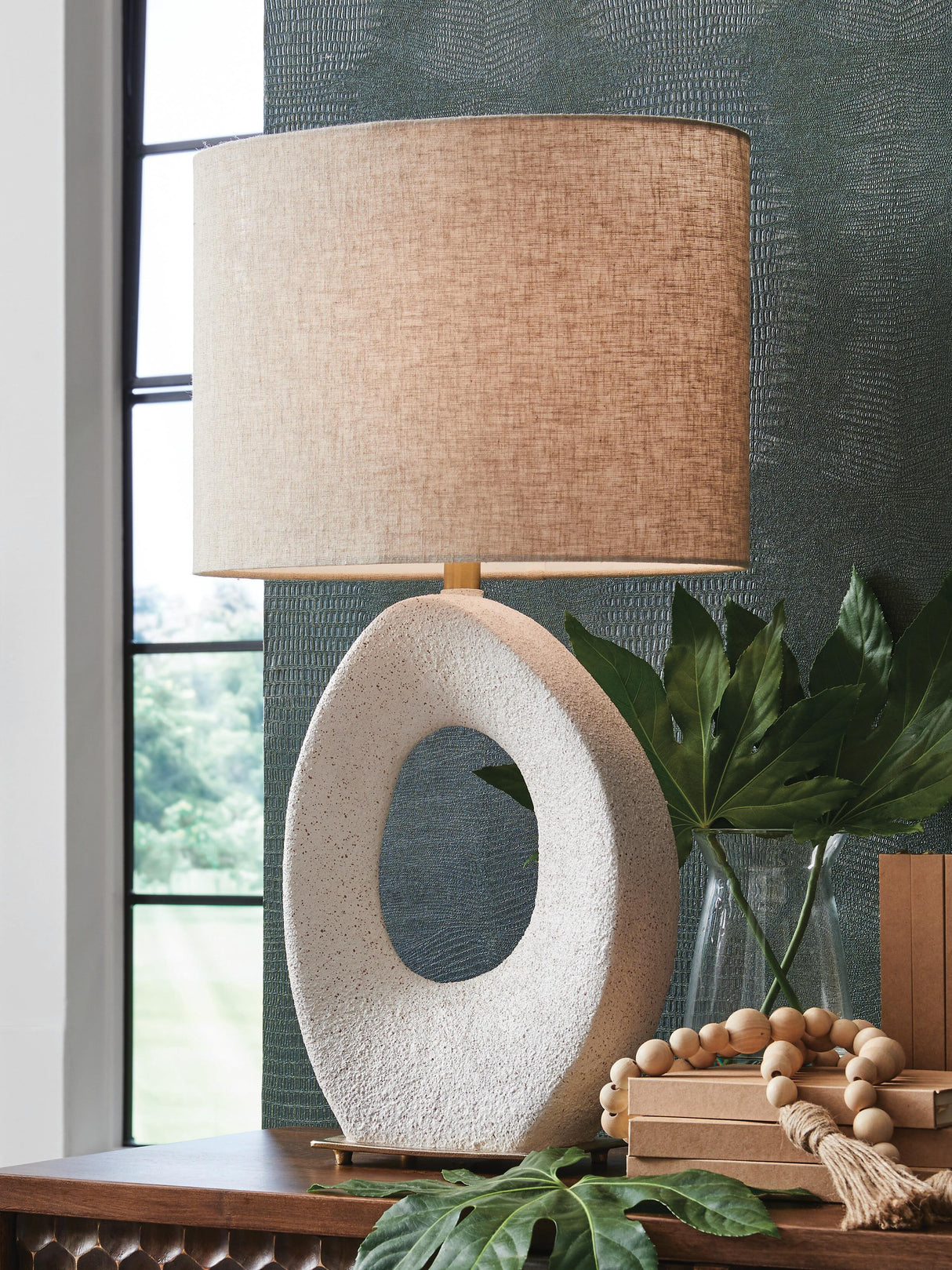 Trentlen Table Lamp - L235984
