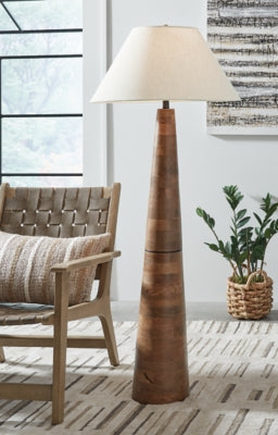 Danset Floor Lamp - L329101