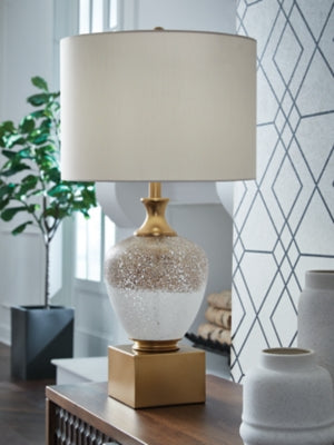 Tavisburg Table Lamp - L430894