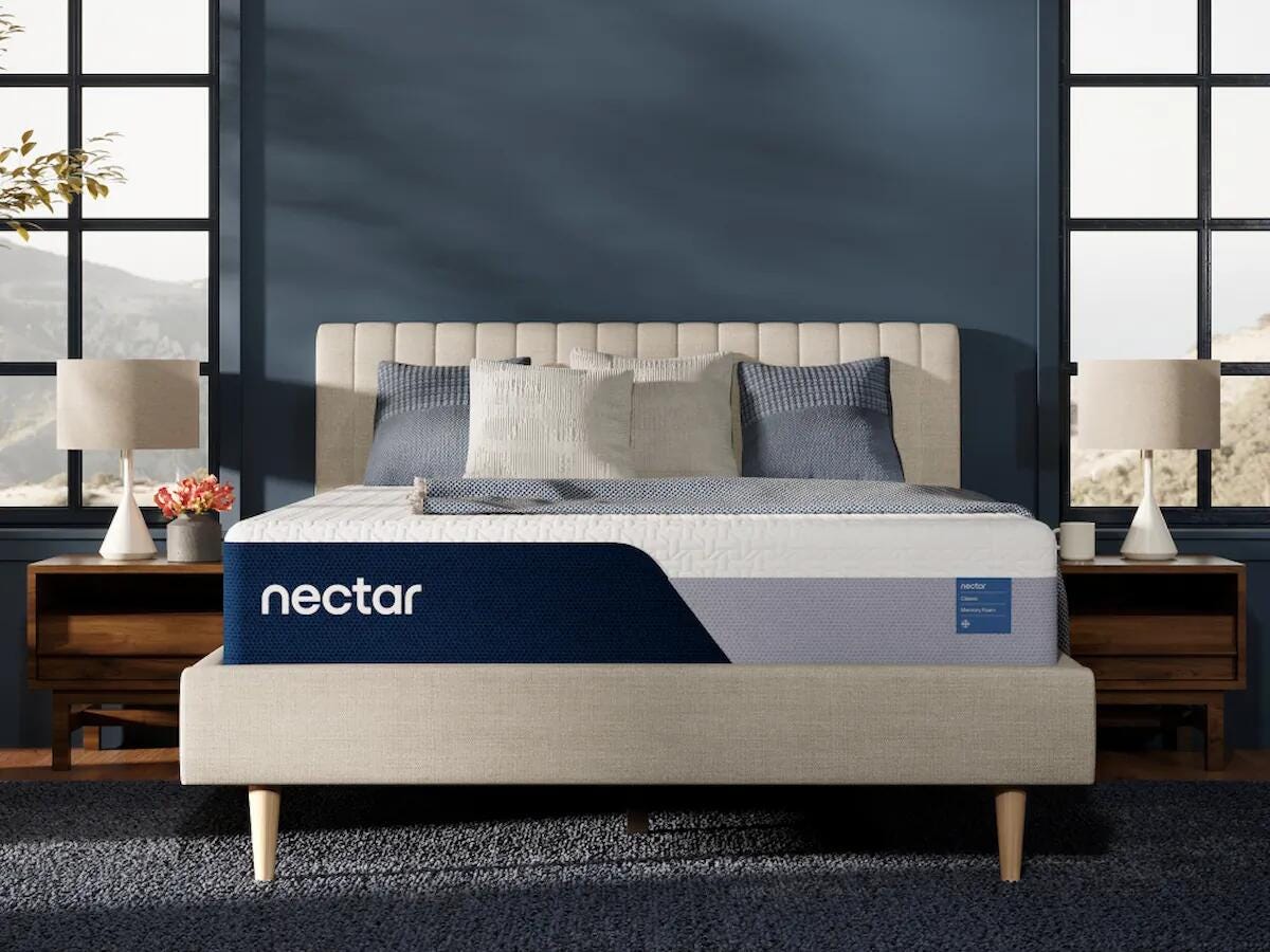 Nectar Classic Memory Foam Twin XL Mattress - M12571