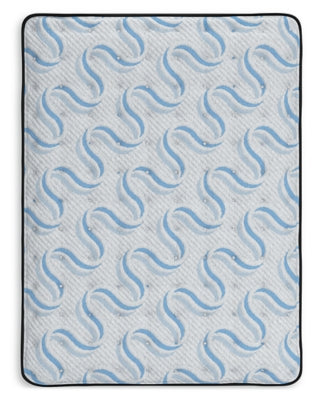 Elite Springs Plush King Mattress - M40641