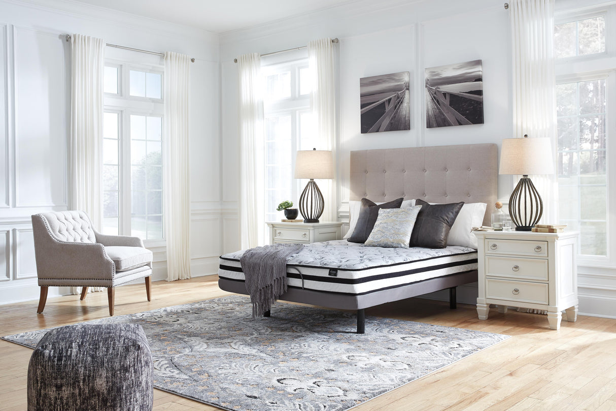 8 Inch Chime Innerspring Full Mattress in a Box - M69521