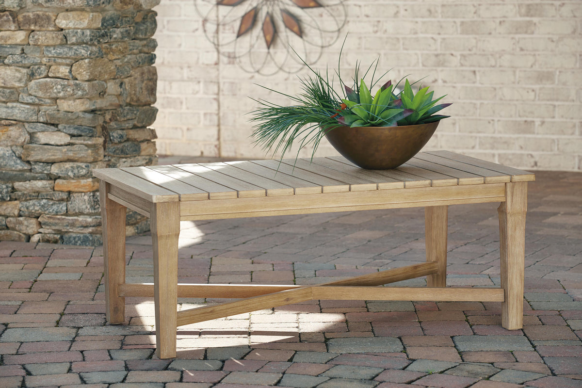 Carter Hall Outdoor Coffee Table - P601-701