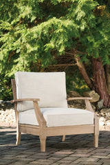 Carter Hall Lounge Chair with Cushion - P601-820