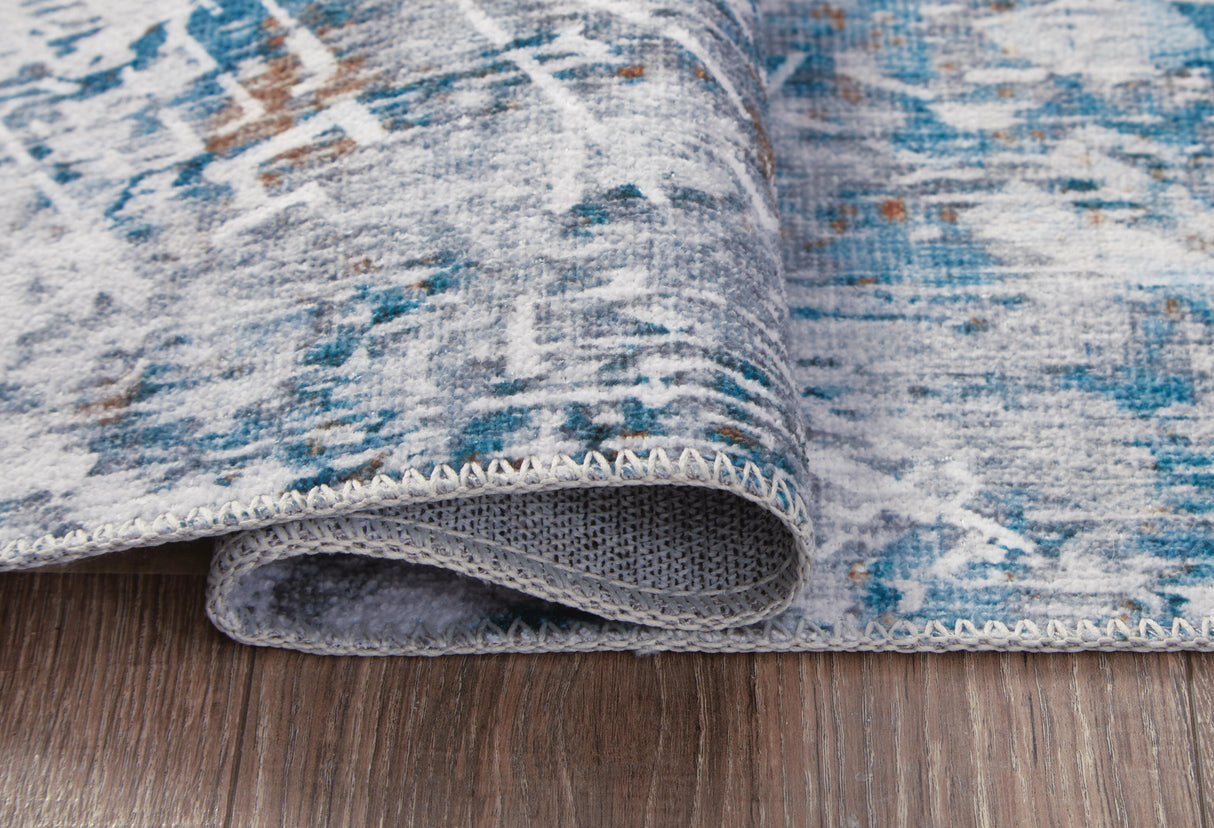 Garyard 5' x 7' Washable Rug - R405772