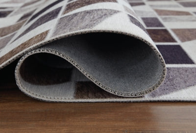 Jettner 5' x 7' Rug - R405782