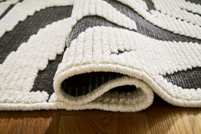 Thomwith 8' x 10'2" Washable Rug - R406291