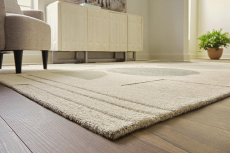 Dallane 8' x 10' Rug - R406351
