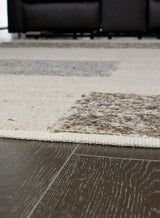 Barus 5' x 7' Rug - R406402