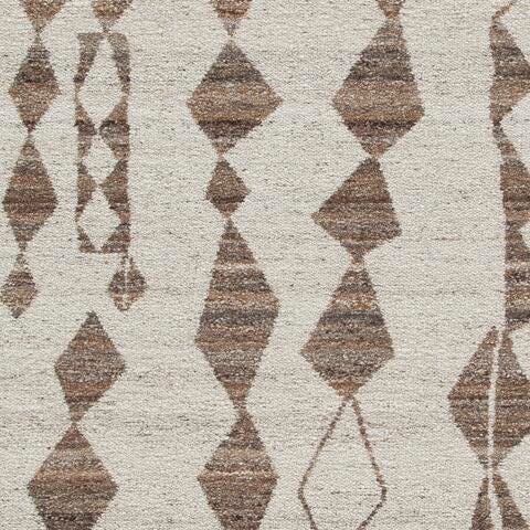 Brettler 5' x 7' Rug - R406792