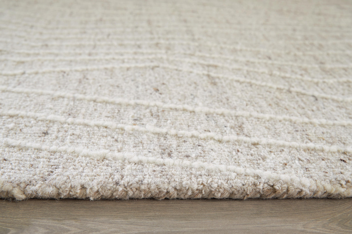 Varahill 8' x 10' Rug - R406931
