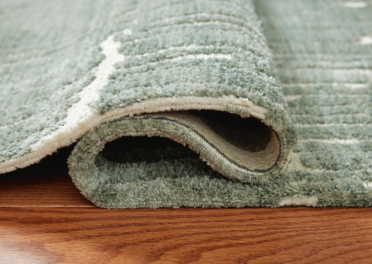 Cayworth 5' x 7' Rug - R407092
