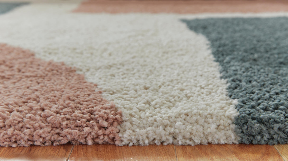 Flynnwick 8' x 10' Rug - R407181