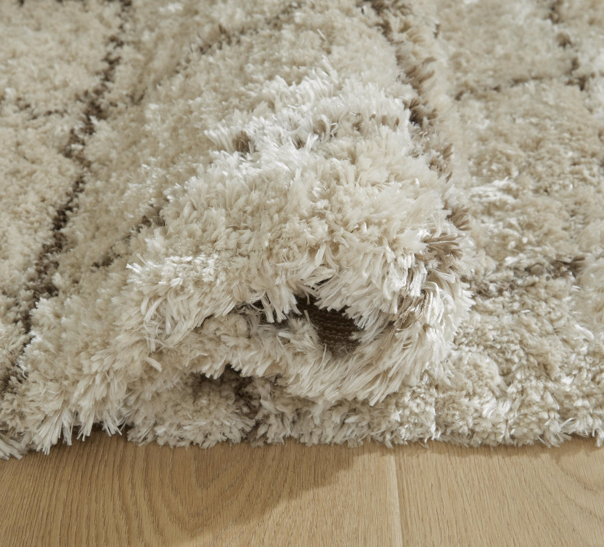 Wrenlow 5' x 7' Rug - R407212