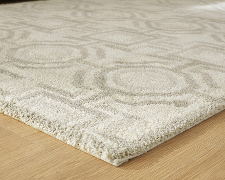 Maconville Large Rug - R407321