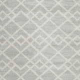 Unawick Large Rug - R407331