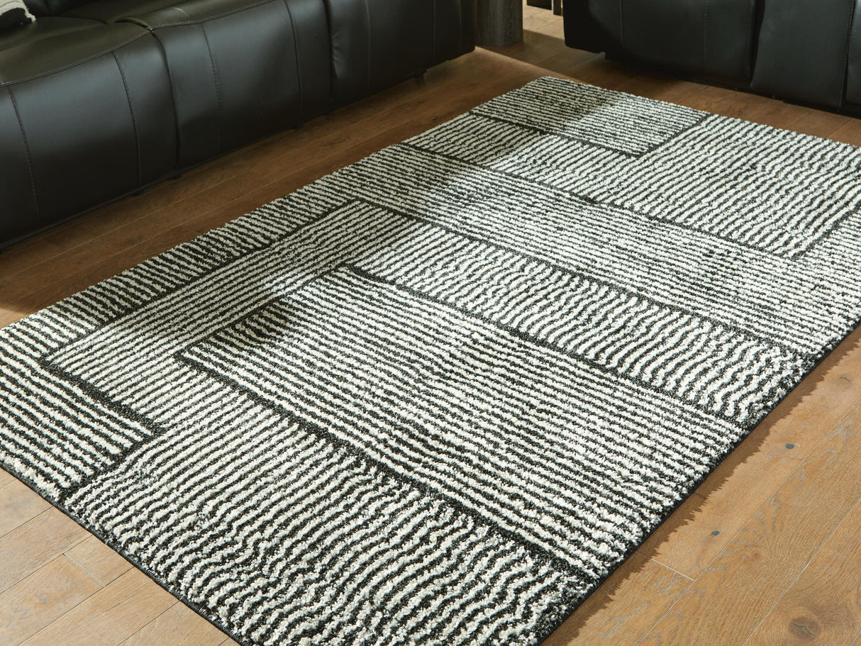 Kurtmen 5' x 7' Area Rug - R407592