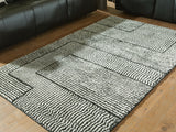 Kurtmen 5' x 7' Area Rug - R407592