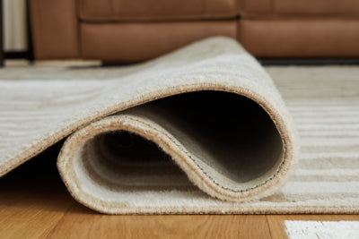 Corrbell 5' x 7' Area Rug - R407632