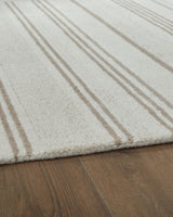 Gadence 5' x 7' Area Rug - R407642