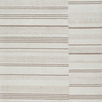 Gadence 5' x 7' Area Rug - R407642