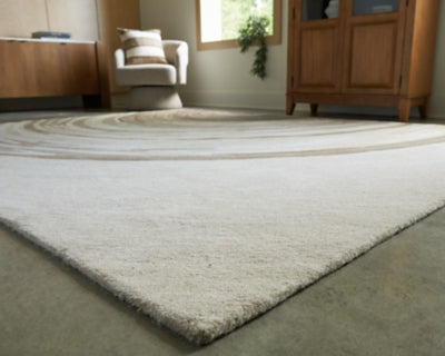 Rizwana 5' x 7' Area Rug - R407762
