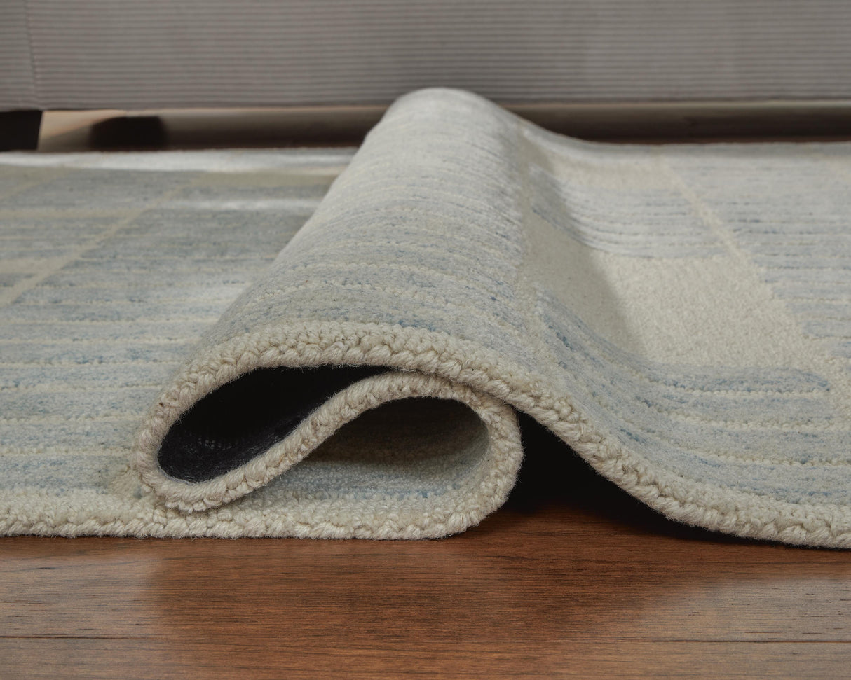 Dylanton 5' x 7' Area Rug - R407812