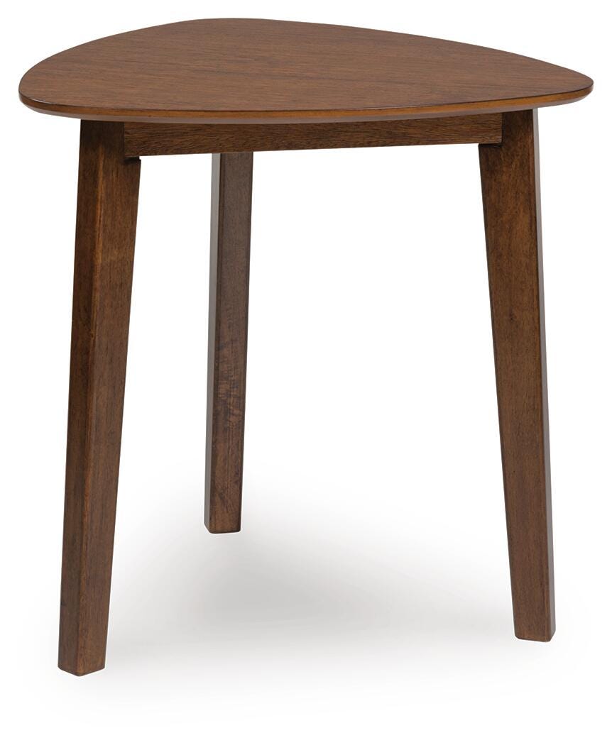 Lyncott Table (Set of 3) - T135-13