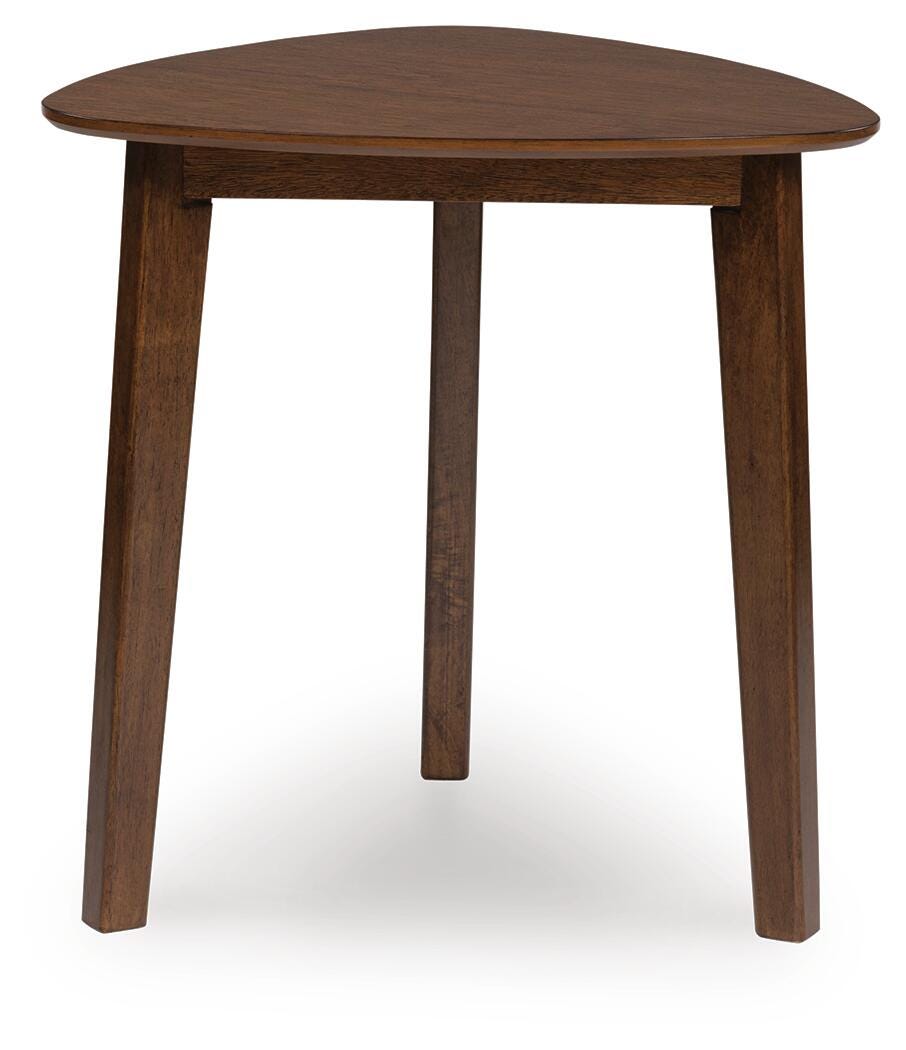 Lyncott Table (Set of 3) - T135-13
