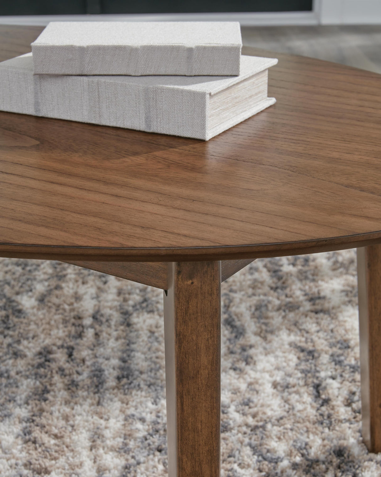 Gordonay Table (Set of 3) - T155-13