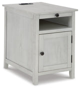 Treytown Chairside End Table - T300-517