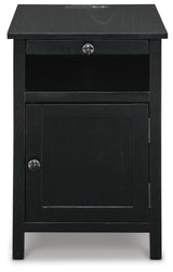Treytown Chairside End Table - T300-617