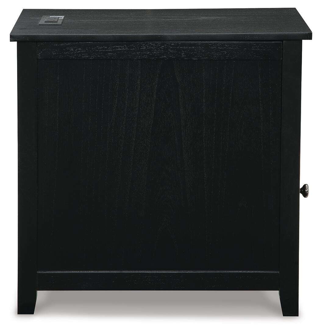 Treytown Chairside End Table - T300-617