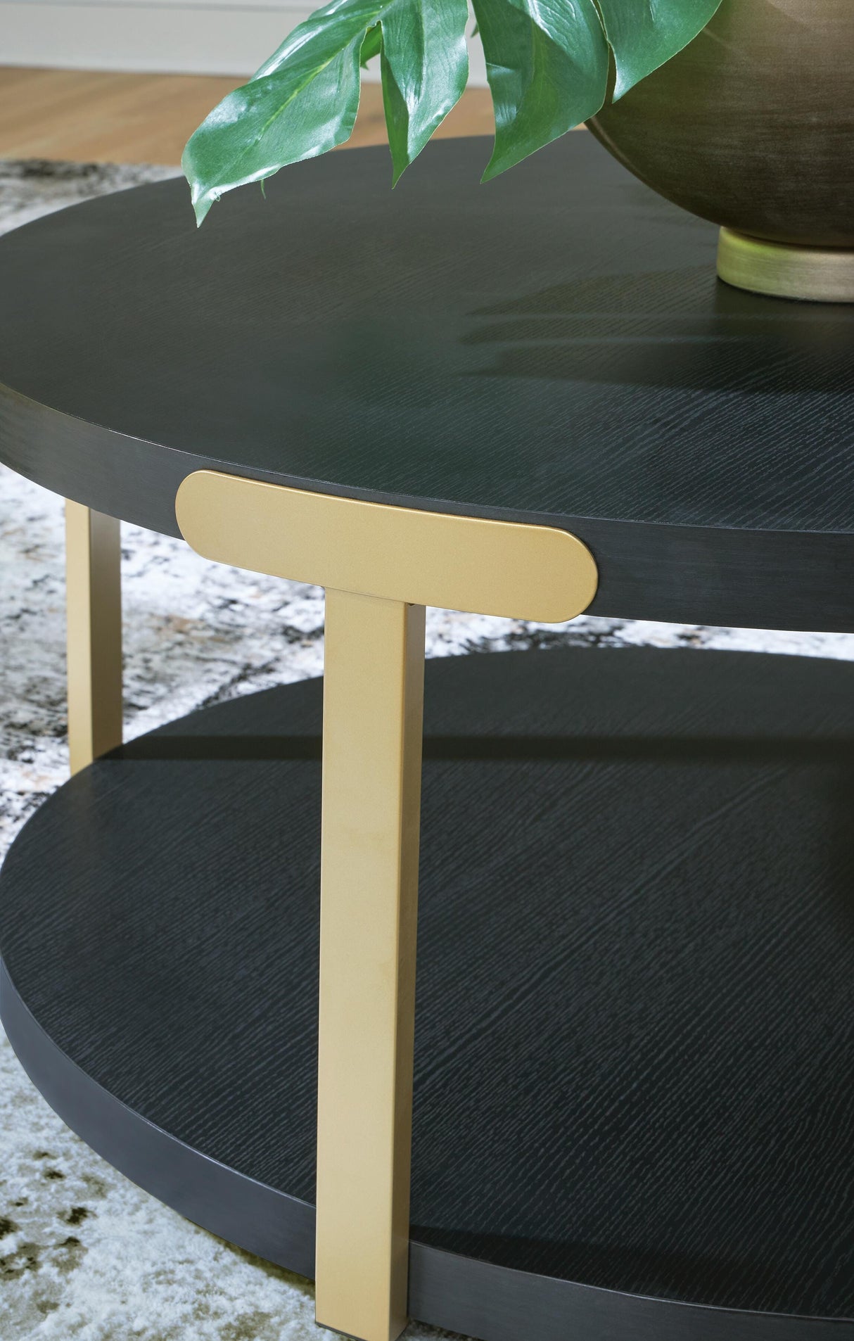 Shylore Table (Set of 3) - T410-13