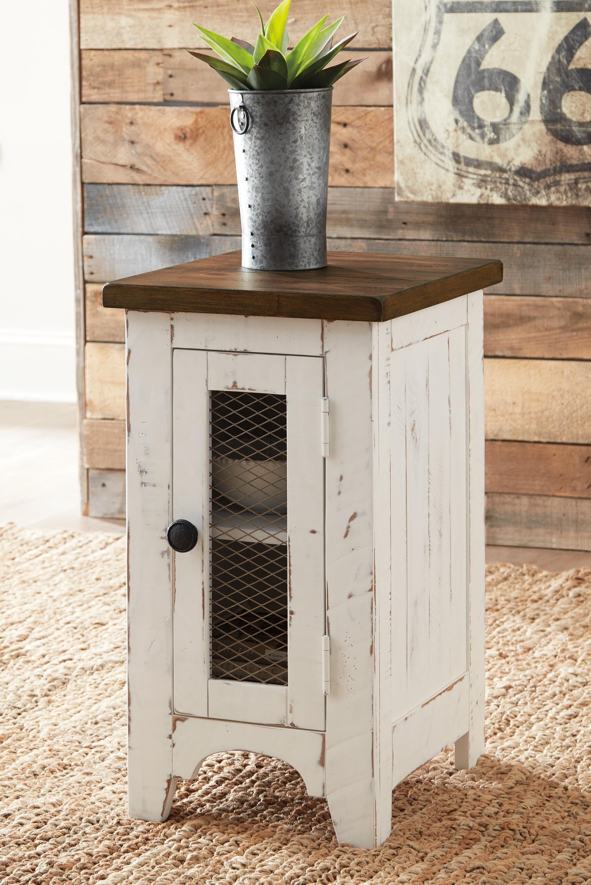 Wystfield Coffee Table and 2 End Tables - T459T3