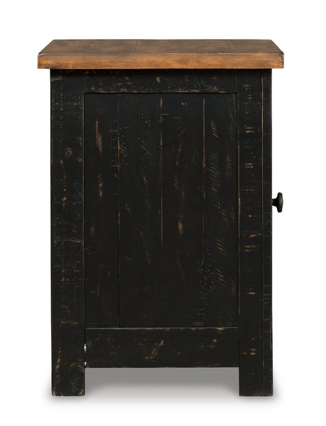 Valebeck Chairside End Table - T468-7