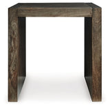Dreggan End Table - T567-2
