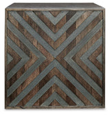 Dreggan End Table - T567-2