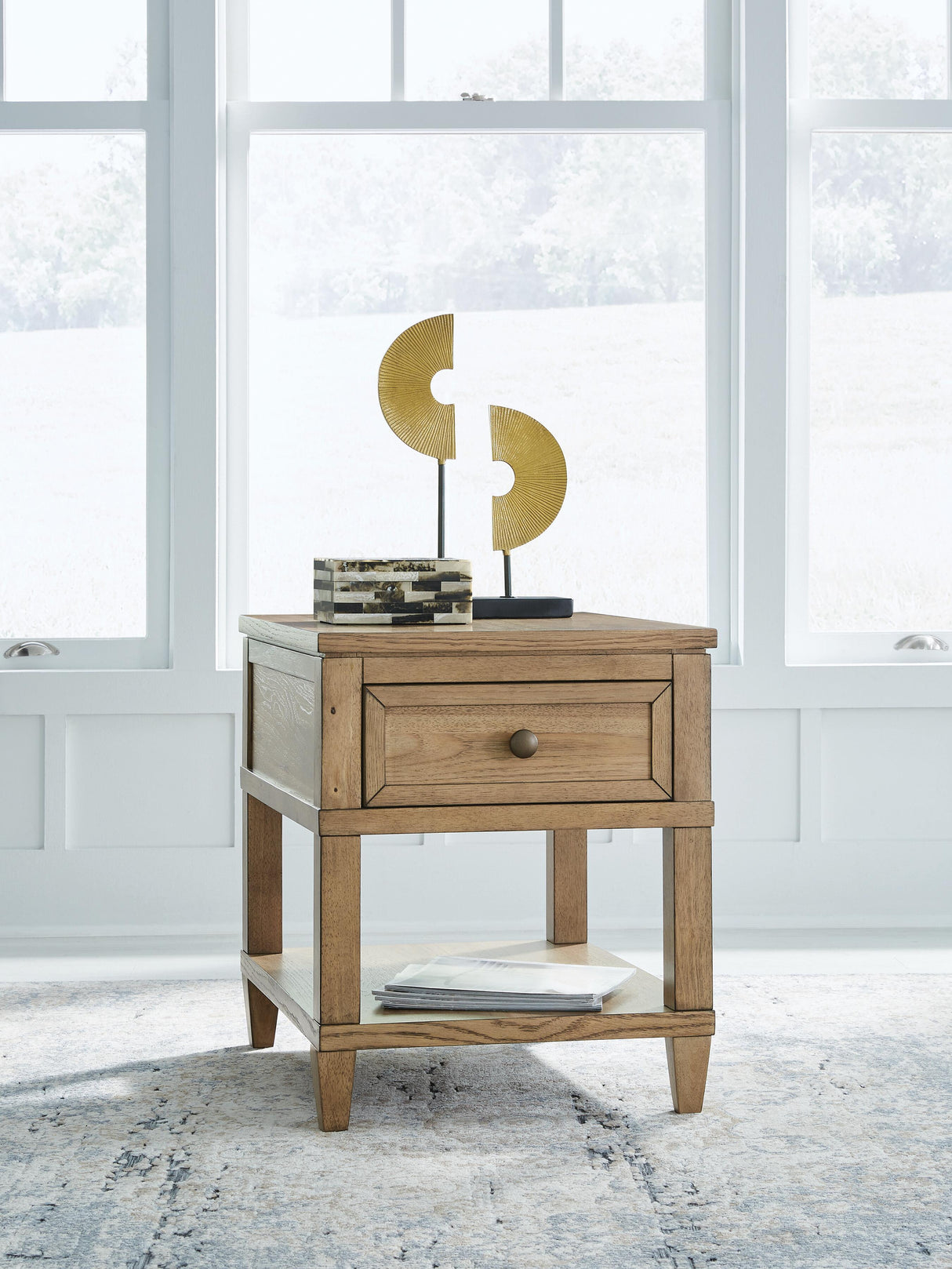 Sharlance End Table - T655-3