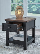 Wildenauer End Table - T664-3
